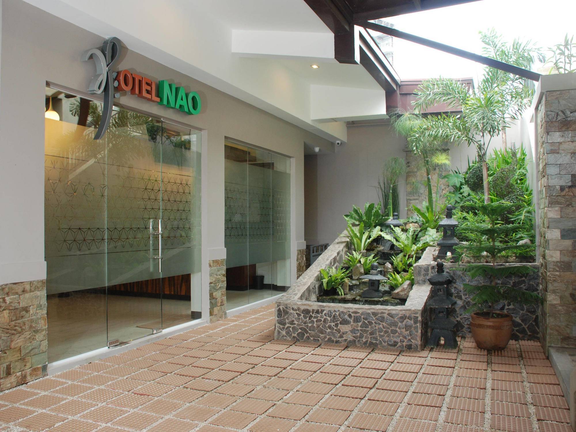 Nao Hotel Tagaytay City Zewnętrze zdjęcie